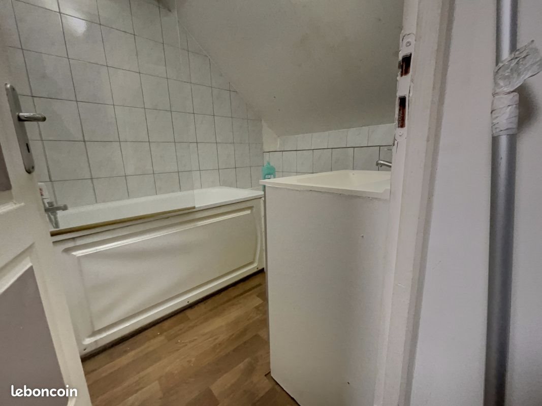 Appartement à louer, 42m², Marines