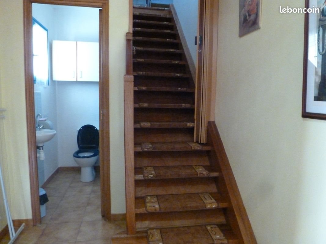 Appartement à louer, 25m², Puget-Théniers