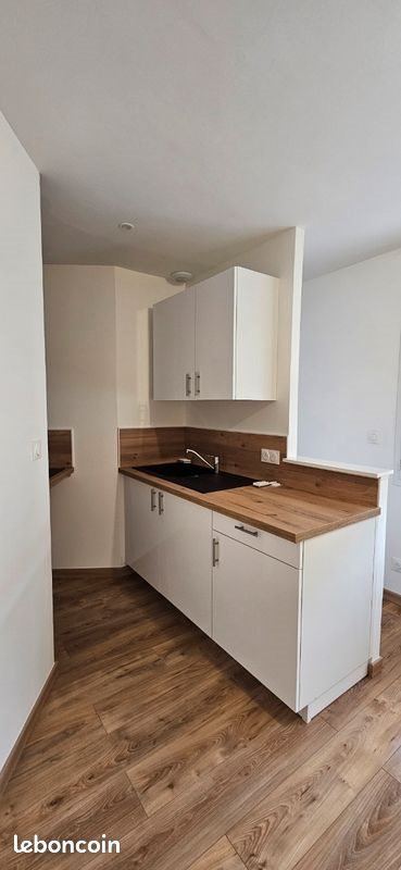 Appartement à louer, 25m², Gond-Pontouvre