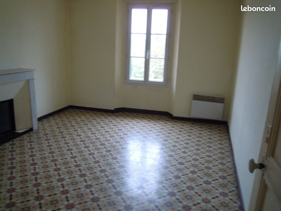 Appartement à louer, 55m², Trans-en-Provence