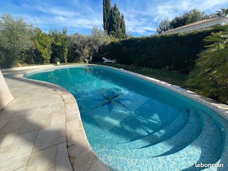 Appartement à louer, 58m², Sanary-sur-Mer