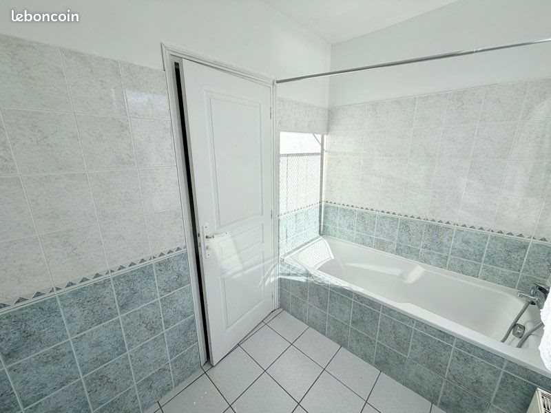 Appartement à louer, 65m², Plouay