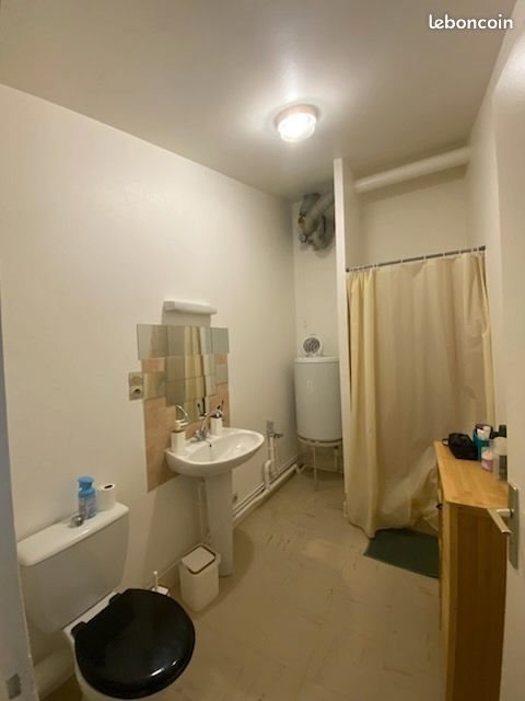 Appartement à louer, 27m², Bourg-des-Comptes