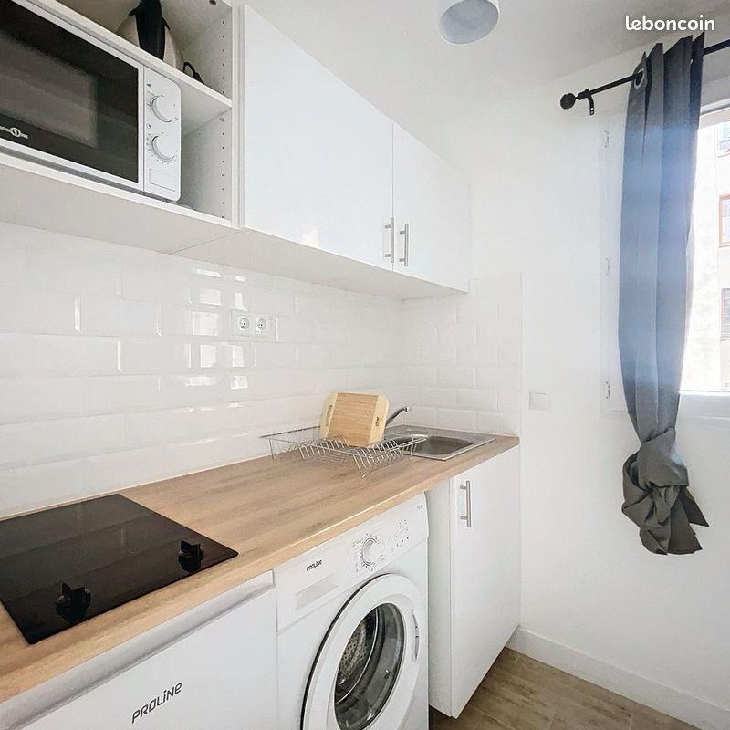 Appartement à louer, 16m², Paris 10ème