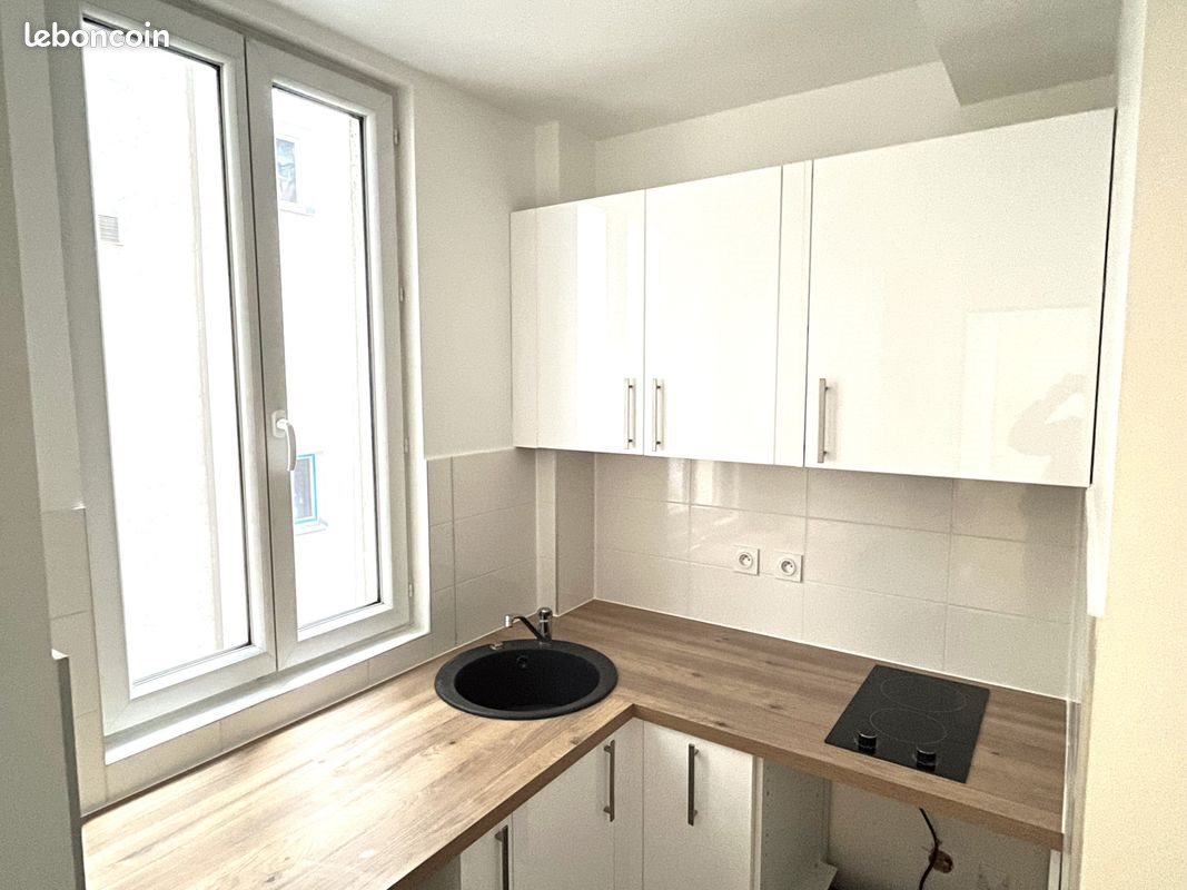 Appartement à louer, 46m², Paris 17ème