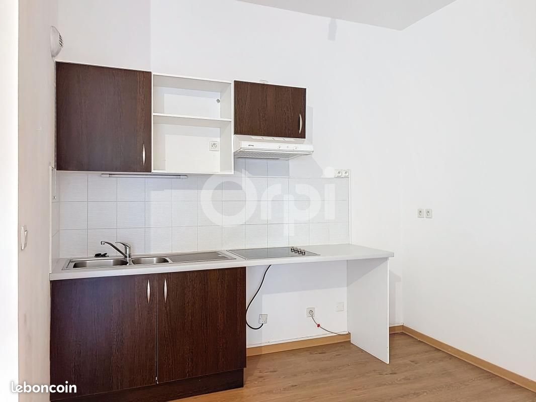 Appartement à louer, 66m², Terrasson-Lavilledieu