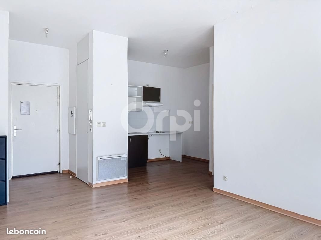 Appartement à louer, 66m², Terrasson-Lavilledieu