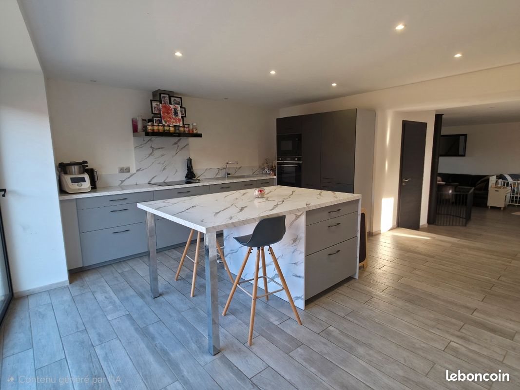 Maison à vendre, 145m², Ardoix