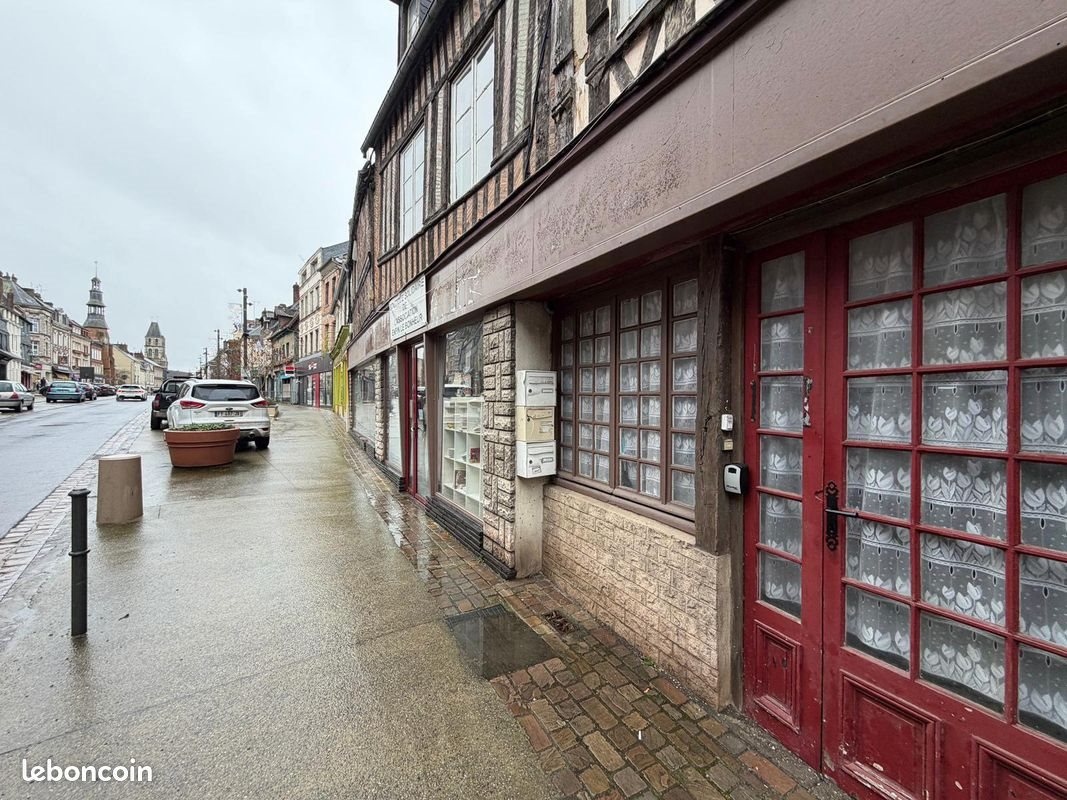 Appartement à louer, 140m², Orbec