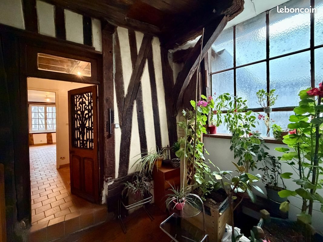 Appartement à louer, 140m², Orbec