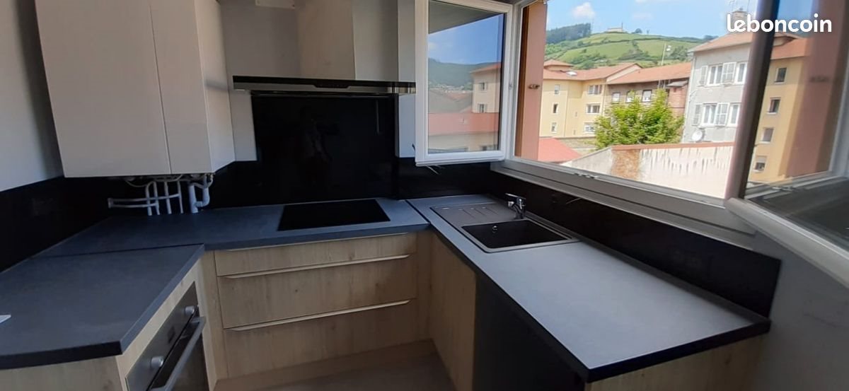 Appartement à louer, 85m², Tarare