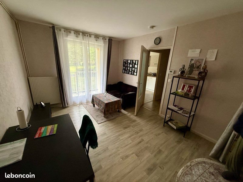 Appartement à louer, 42m², Vic-sur-Aisne