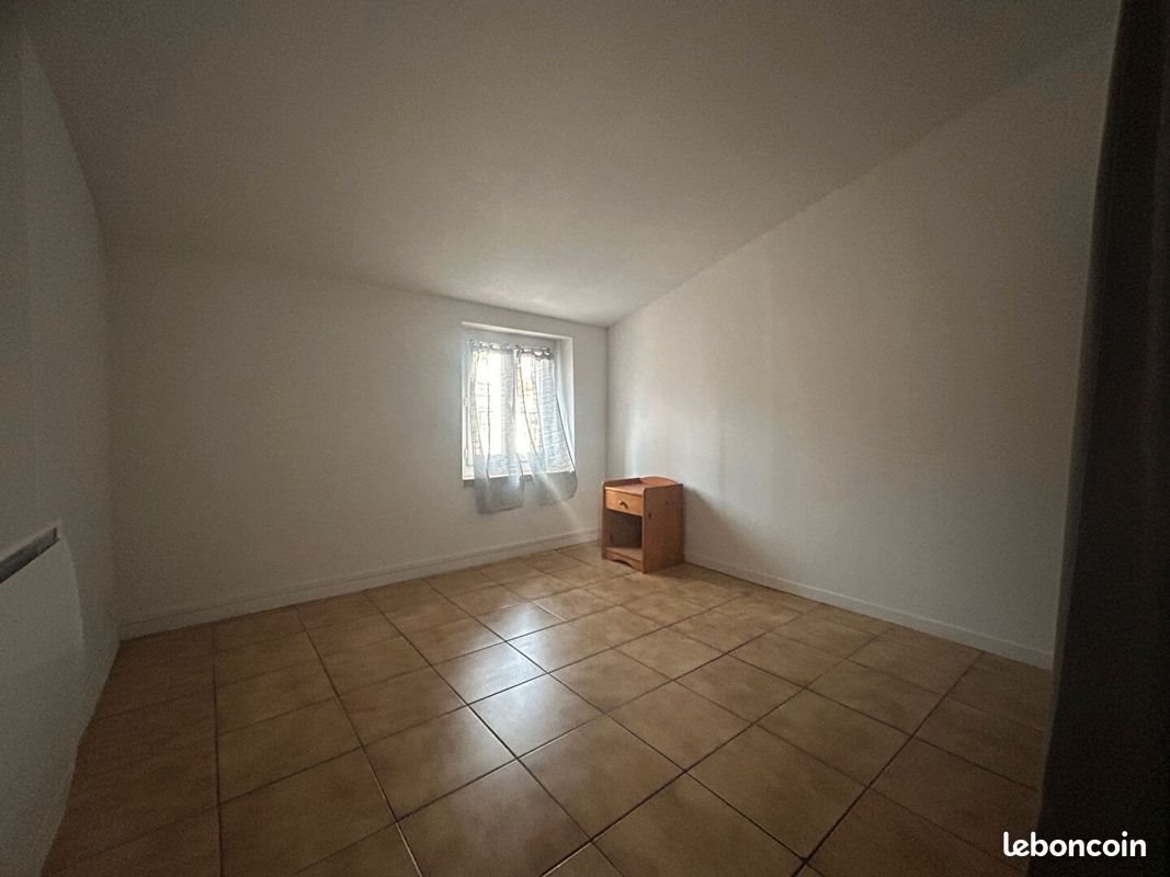 Appartement à louer, 69m², Thuir