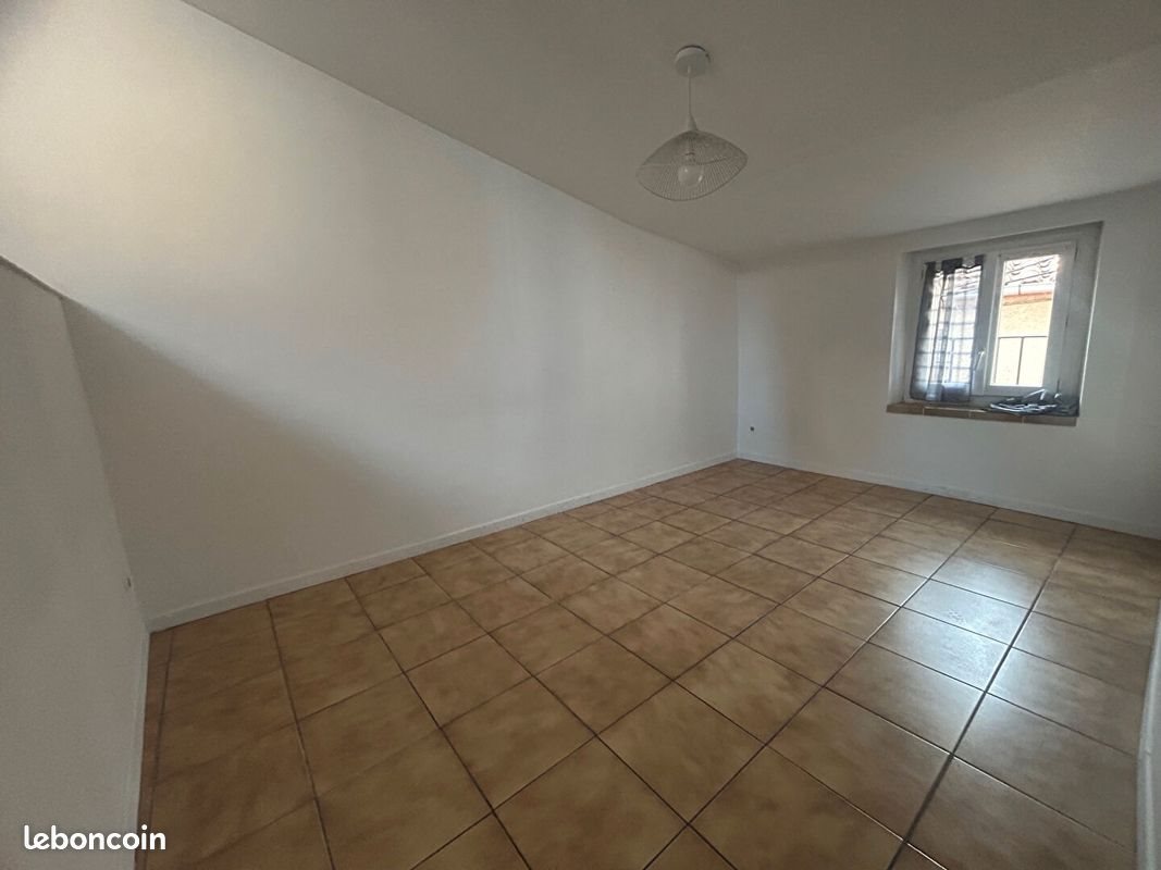 Appartement à louer, 69m², Thuir