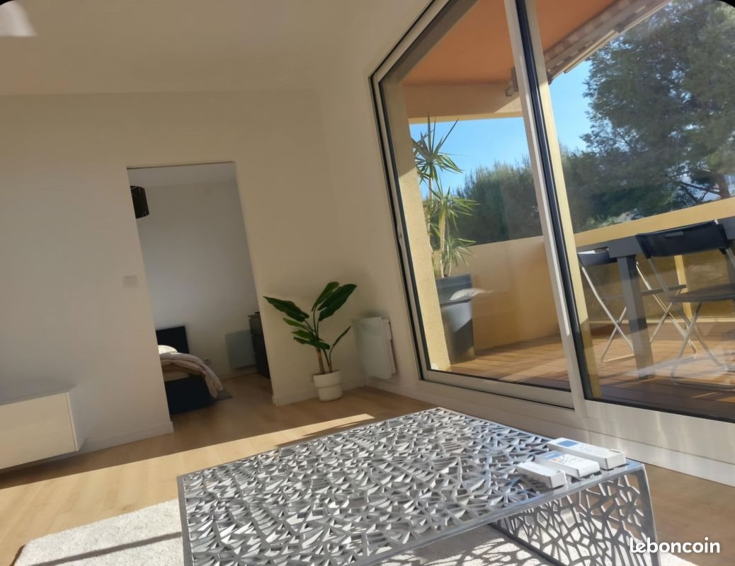 Appartement à louer, 96m², Marseille 8ème