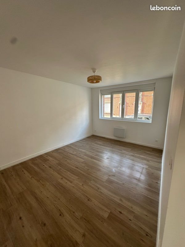 Appartement à louer, 80m², Comines
