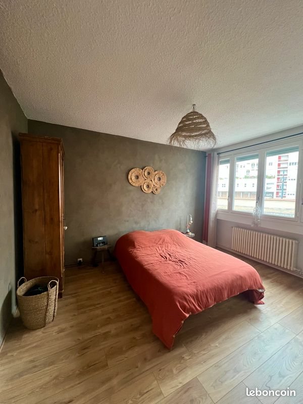 Appartement à louer, 80m², Saint-Etienne