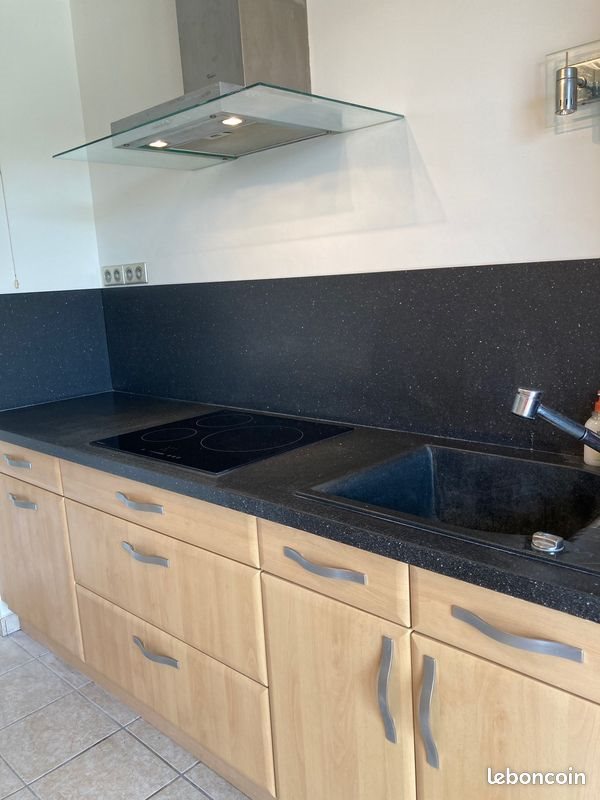 Appartement à louer, 69m², Pont-de-Chéruy