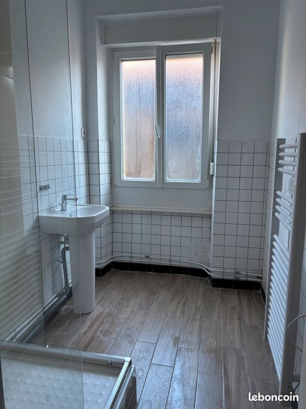 Appartement à louer, 70m², Longuyon