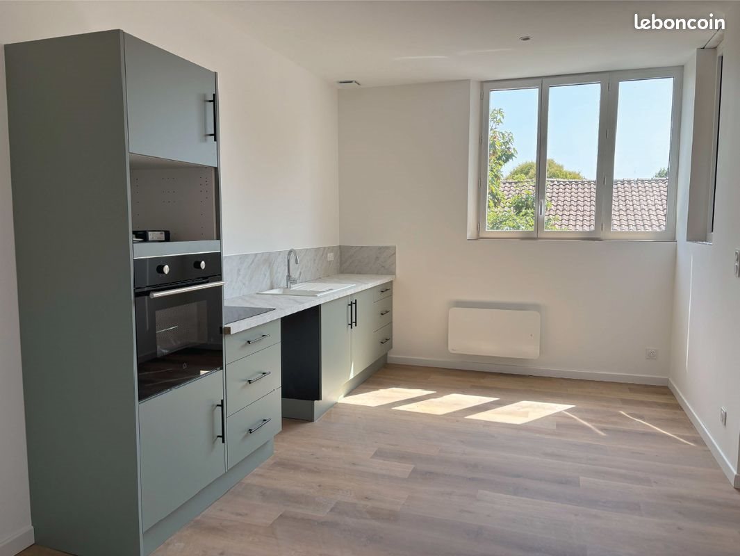 Appartement à louer, 60m², La Couronne