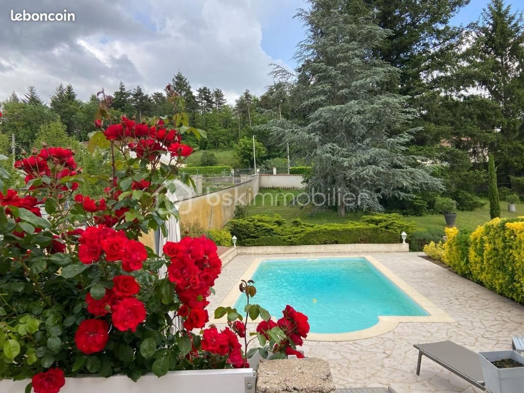 Maison à vendre, 235m², Commelle-Vernay