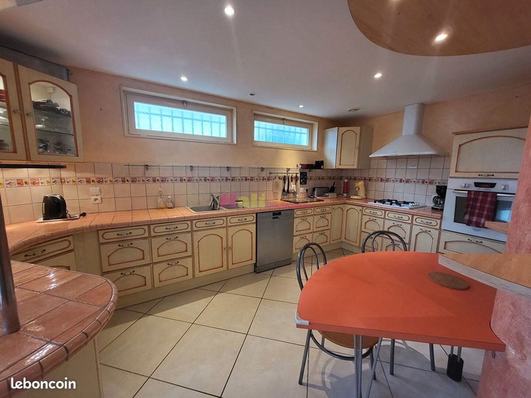 Appartement à louer, 92m², Guipavas