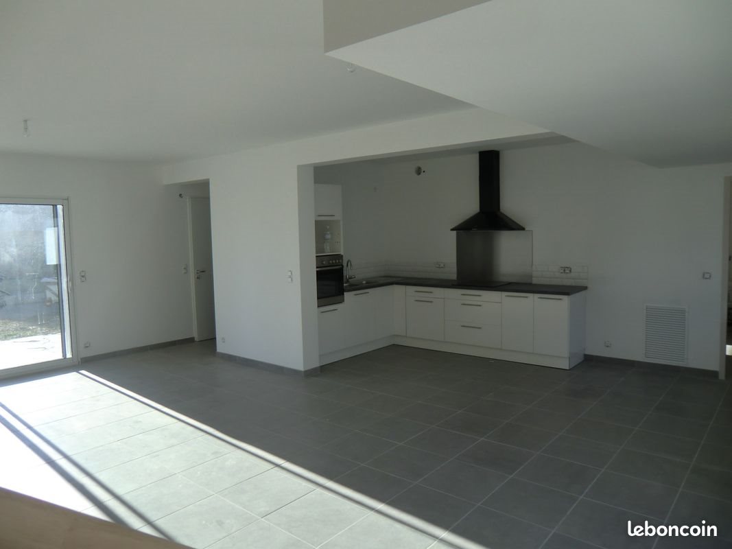 Maison à louer, 110m², Denguin