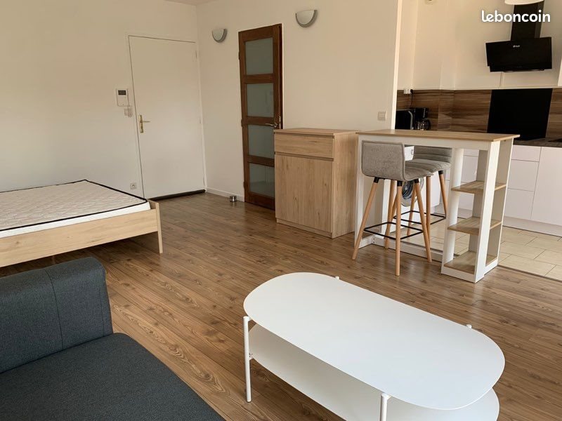 Appartement à louer, 29m², Auneau