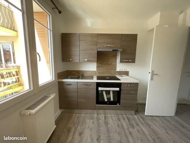 Appartement à louer, 77m², Aix-en-Provence