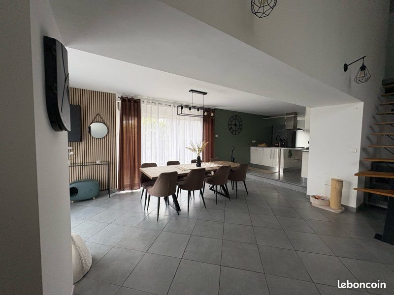 Maison à vendre, 181m², Les Ayvelles
