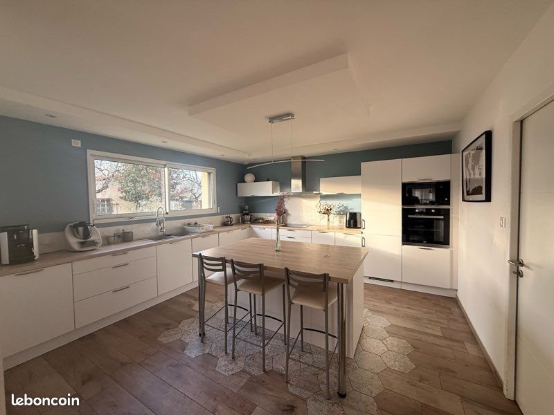 Maison à vendre, 140m², Pont-Saint-Martin