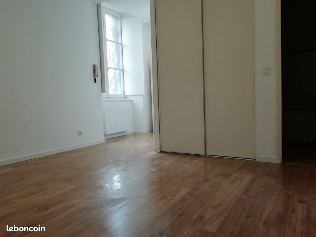 Appartement à louer, 21m², Riom