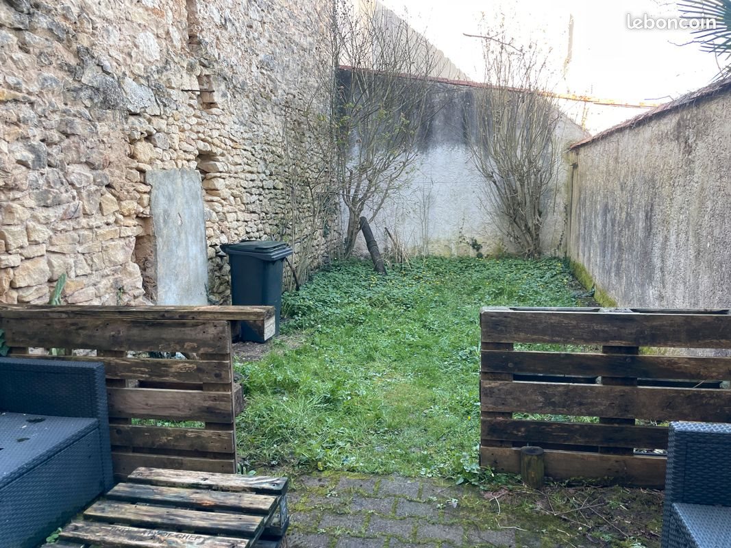 Appartement à louer, 26m², Saujon