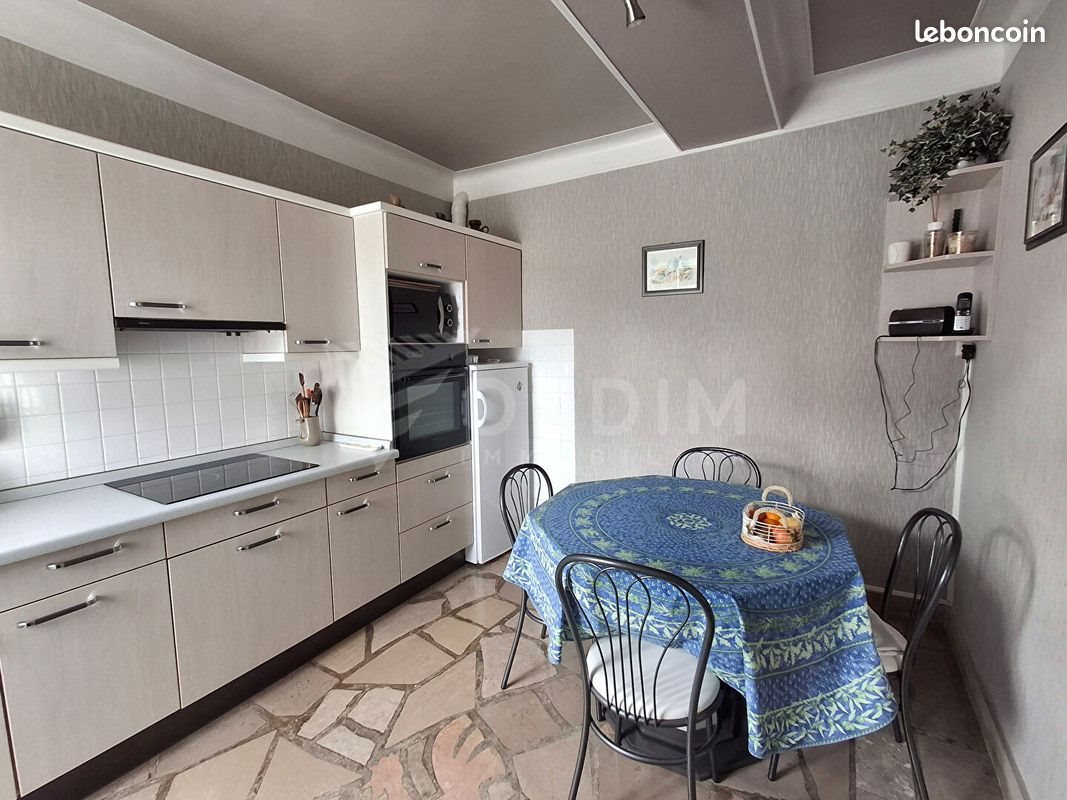 Maison à vendre, 96m², Epineuil