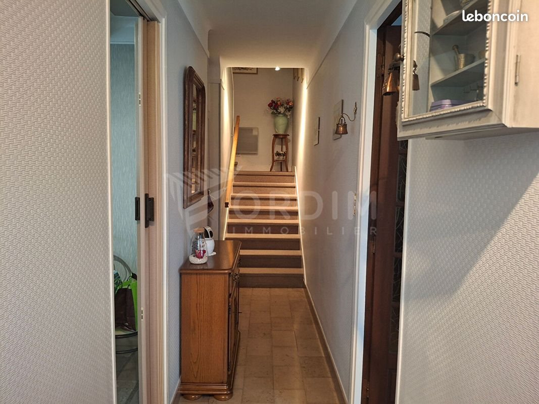 Maison à vendre, 96m², Epineuil