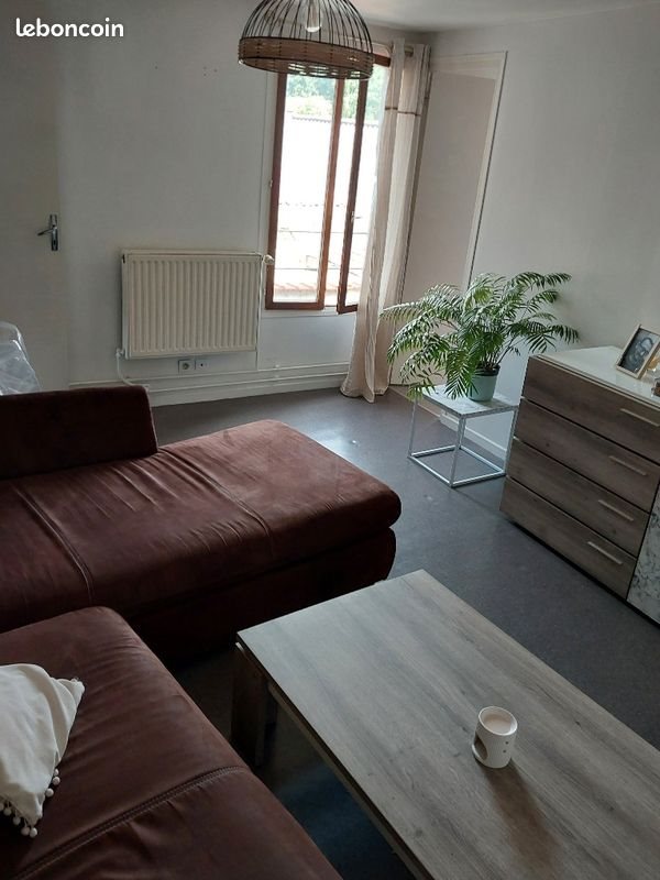 Appartement à louer, 56m², Lillers