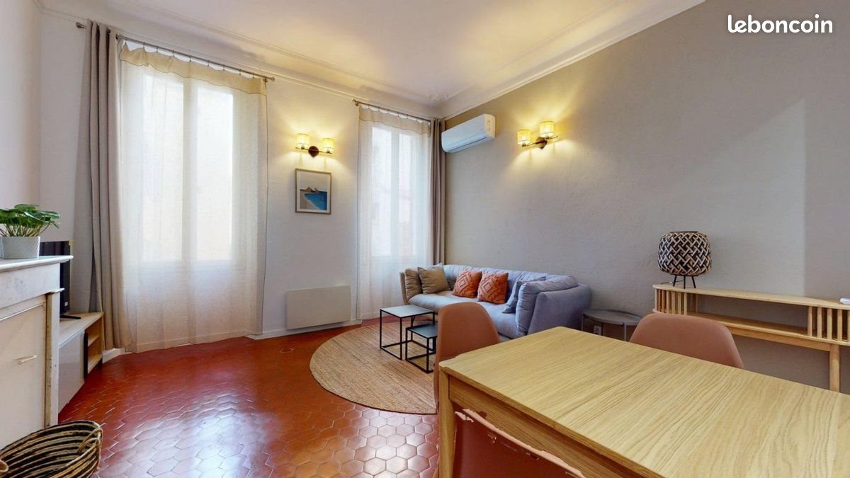 Appartement à louer, 45m², Toulon