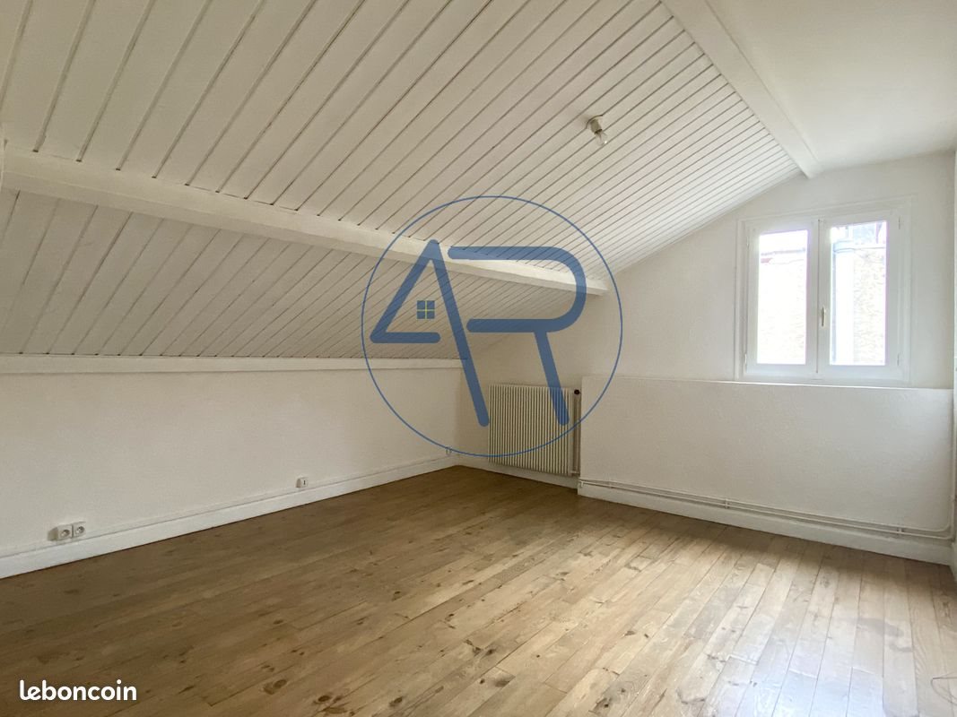 Appartement à louer, 38m², Brioude