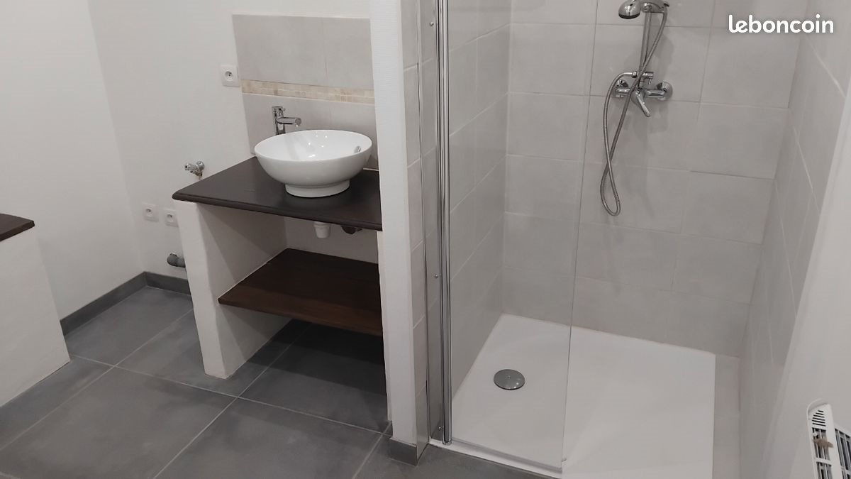 Appartement à louer, 60m², Linars