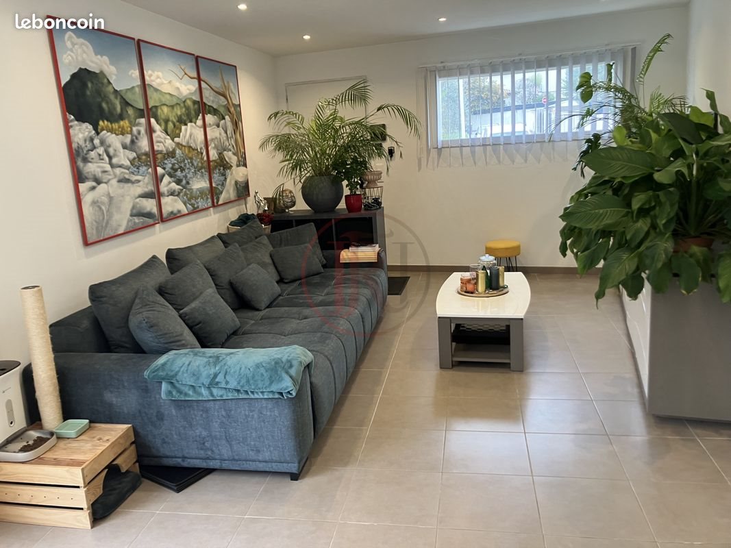 Maison à vendre, 95m², Gigean