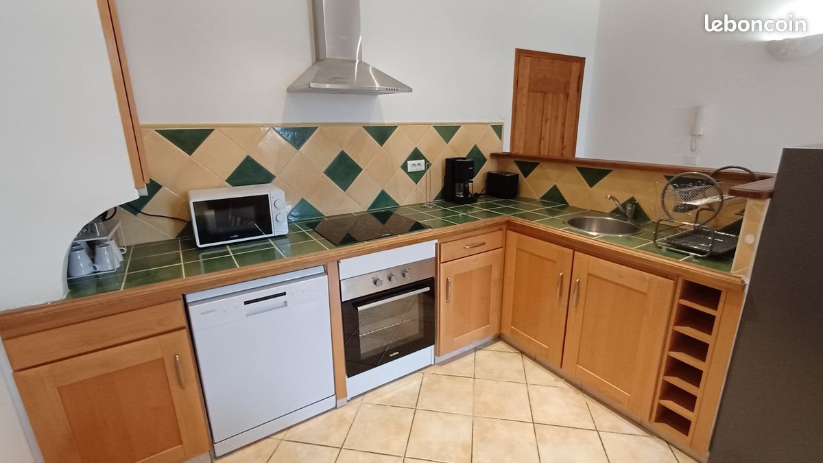 Appartement à louer, 41m², Nîmes