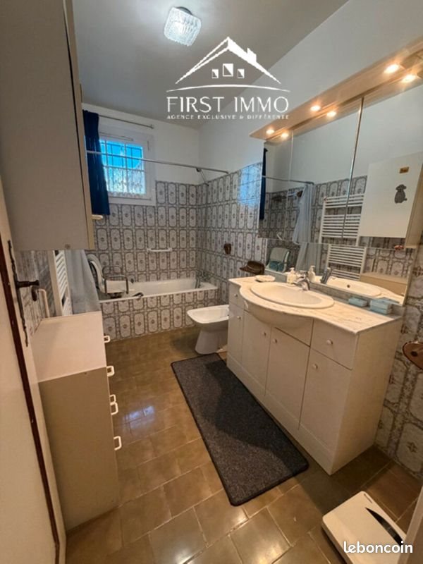 Maison à vendre, 133m², Eyguières