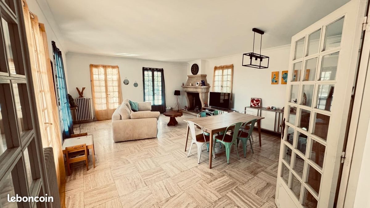 Maison à louer, 140m², Bagnols-sur-Cèze