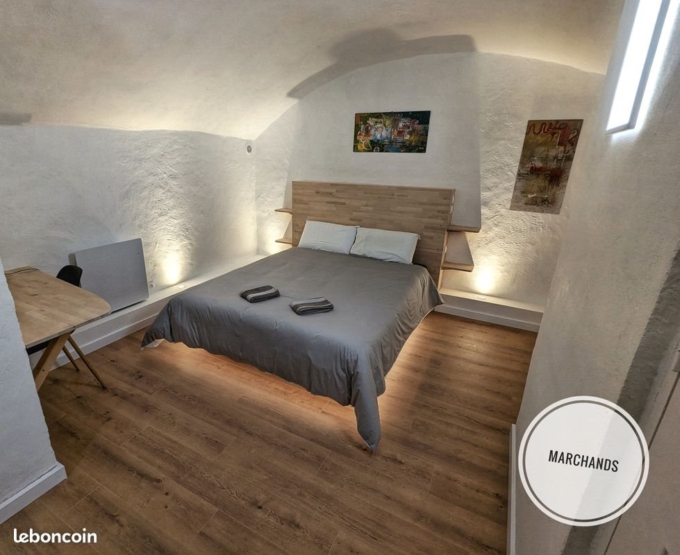 Appartement à louer, 52m², Nîmes