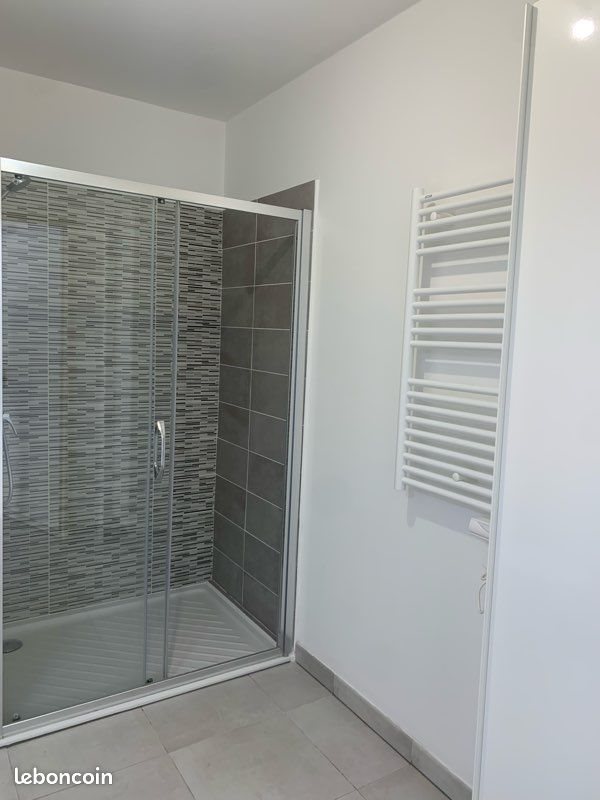 Appartement à louer, 40m², Carros