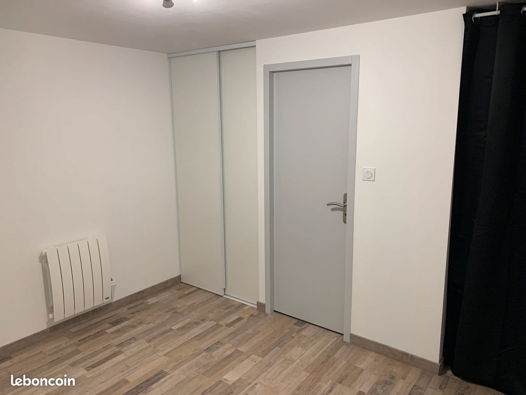 Appartement à louer, 35m², Dampierre-les-Bois