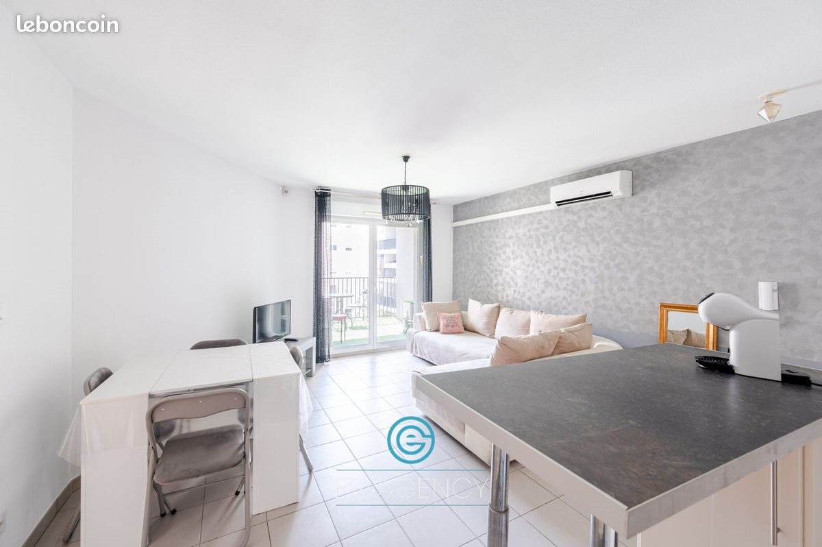 Appartement à louer, 60m², Marseille 10ème