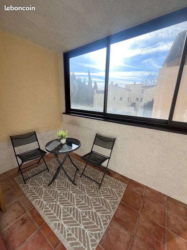 Appartement à louer, 31m², Marignane