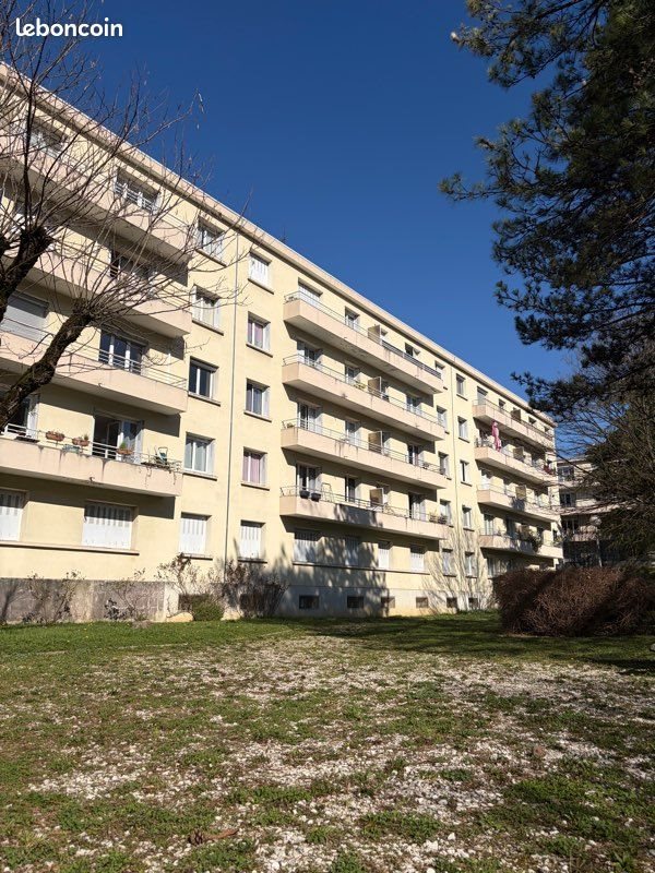 Appartement à vendre, 61m², Saint-Martin-d'Hères