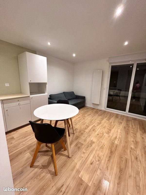 Appartement à louer, 25m², Fargues-Saint-Hilaire